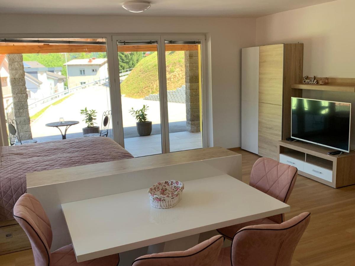 Apartmaji Pr' Nas Laško Екстериор снимка